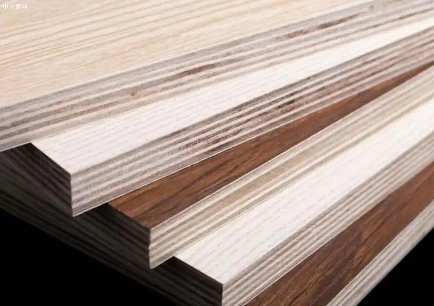 2021年临沂规上木业人造板年产量3663万立方米