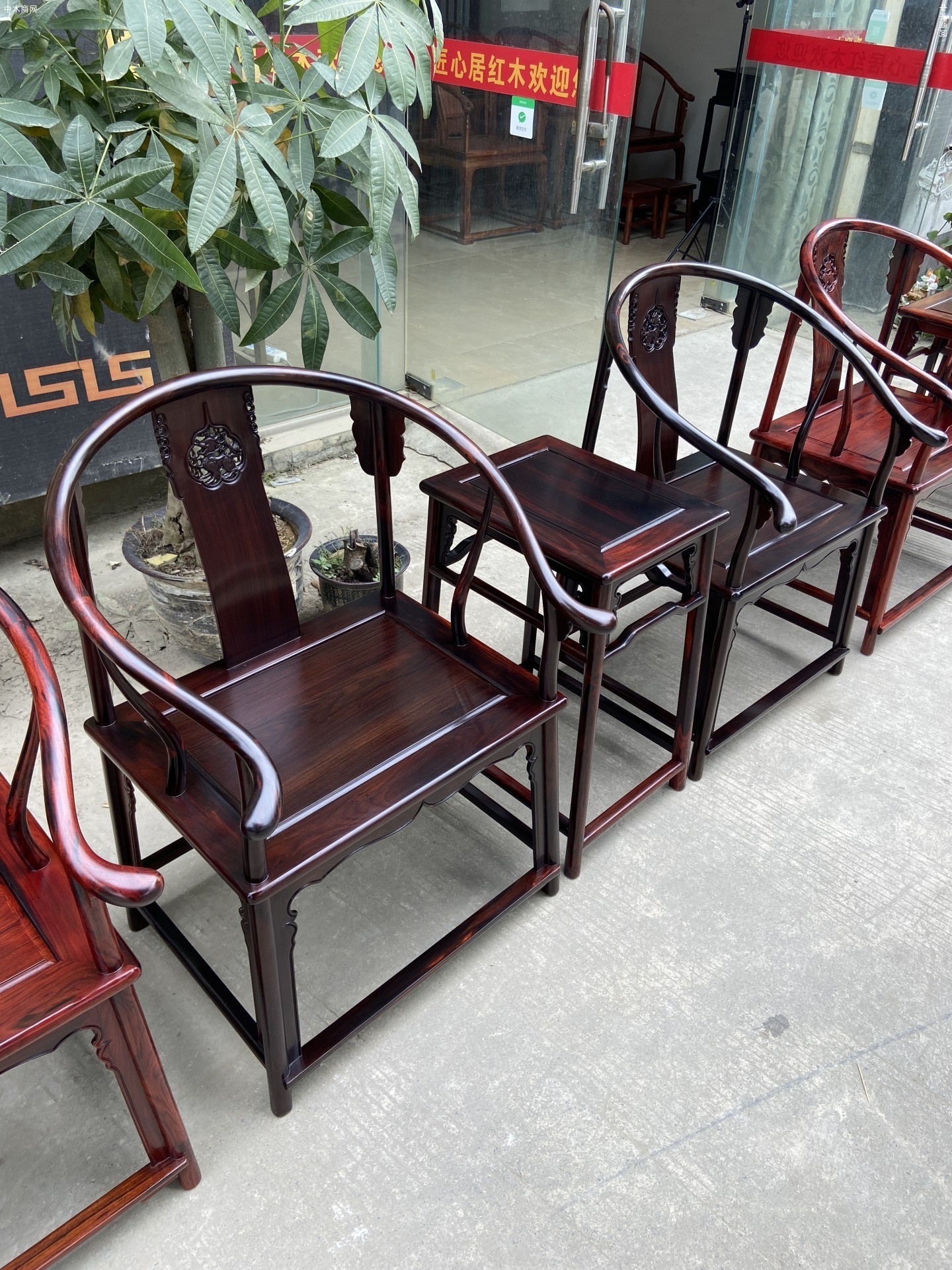 凭祥匠心居老挝大红酸枝圈椅图片及价格厂家