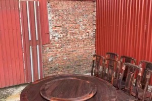凭祥龙之涵红木家具的大红酸枝圆餐桌图片及价格