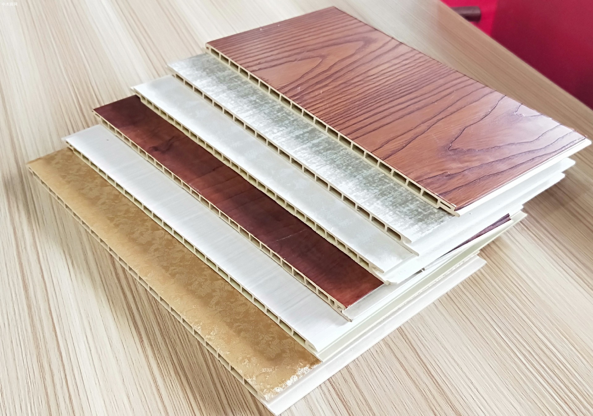 纤维板材的分类及竹木纤维板材的特点有哪些采购