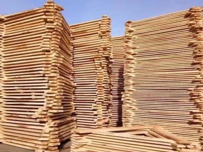 临颍优浩木业白杨木烘干板材生产厂家