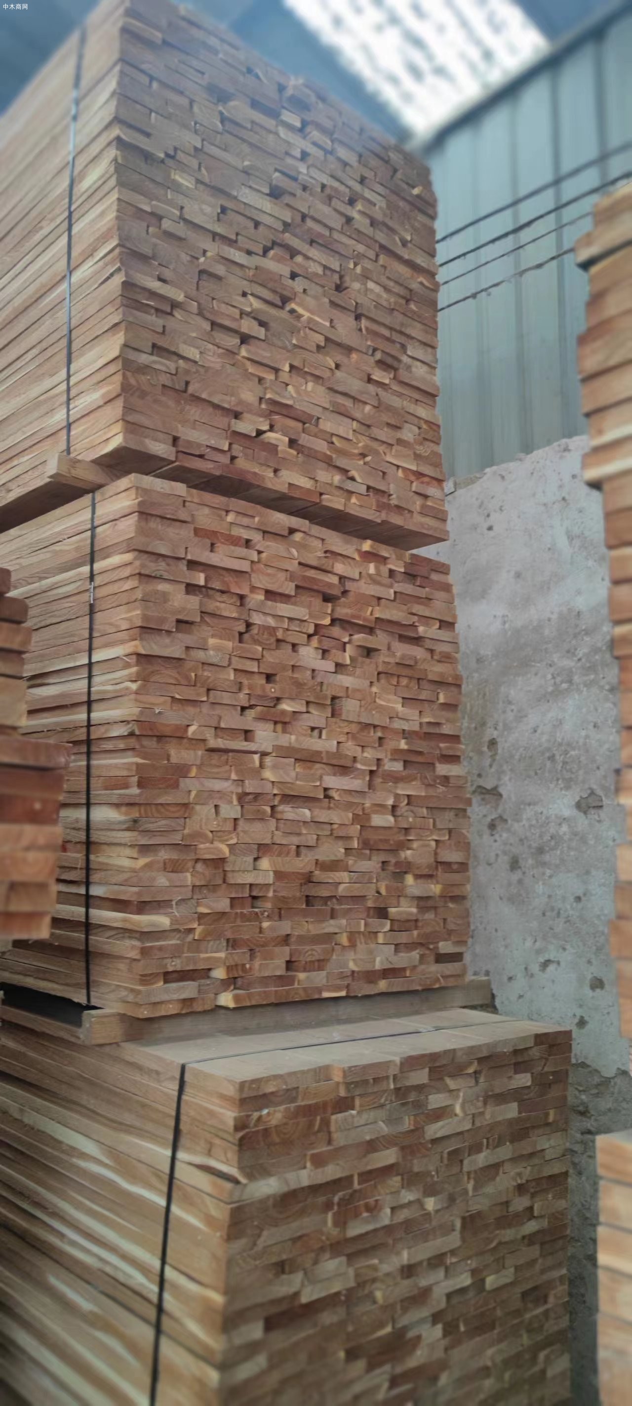 临颍优浩木业苦楝木烘干板材多少钱一吨厂家