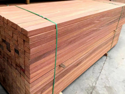 优质红铁木板材批发