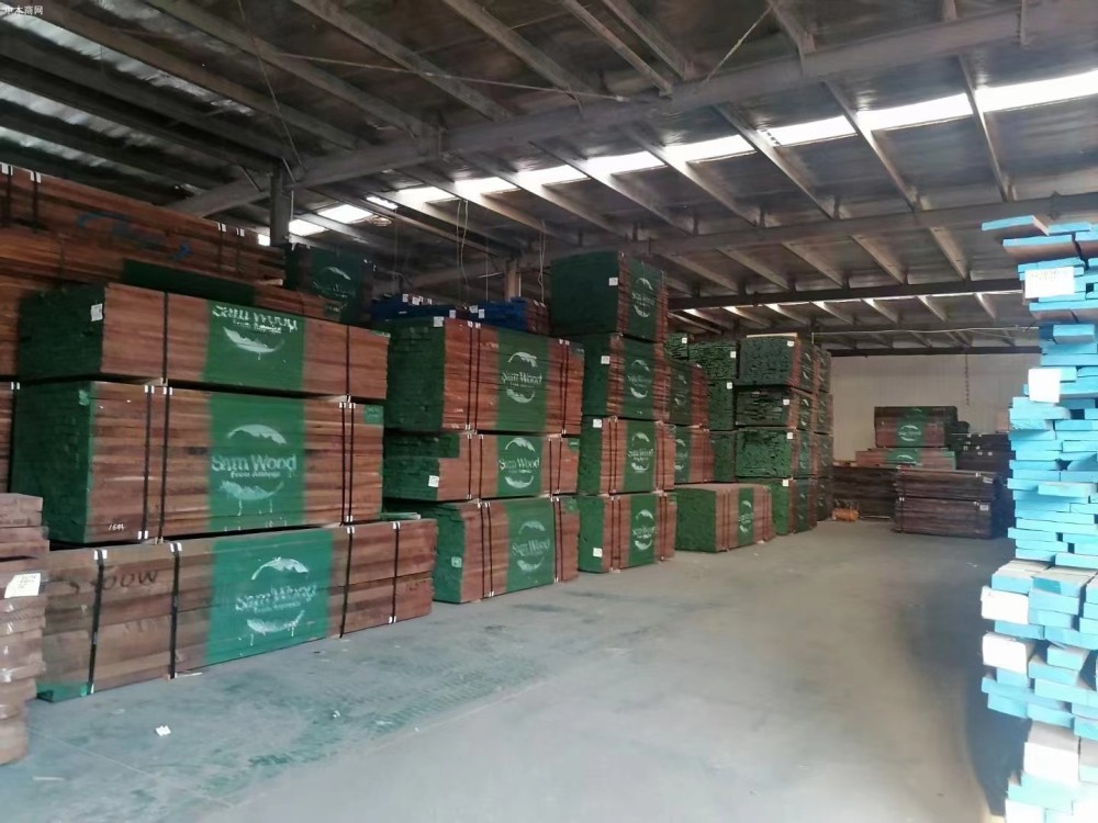 砂拉越木材工业致力于提高附加值