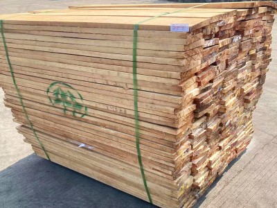 泰国橡胶木优质板材