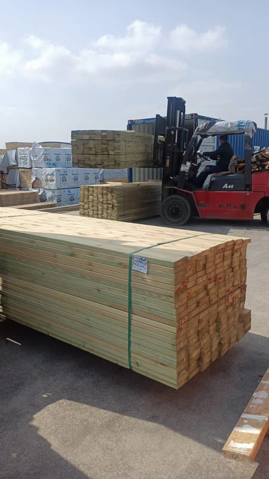 上海米昂木业长期供应建筑防腐木方