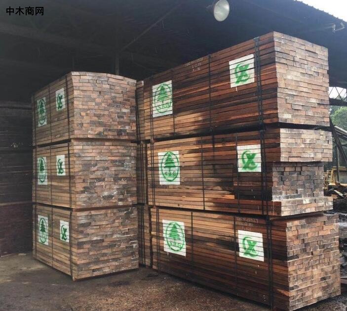 加蓬宣布提高木材出口关税和港口费用