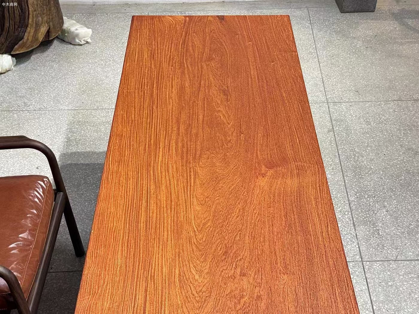 缅甸花梨大板桌厂家