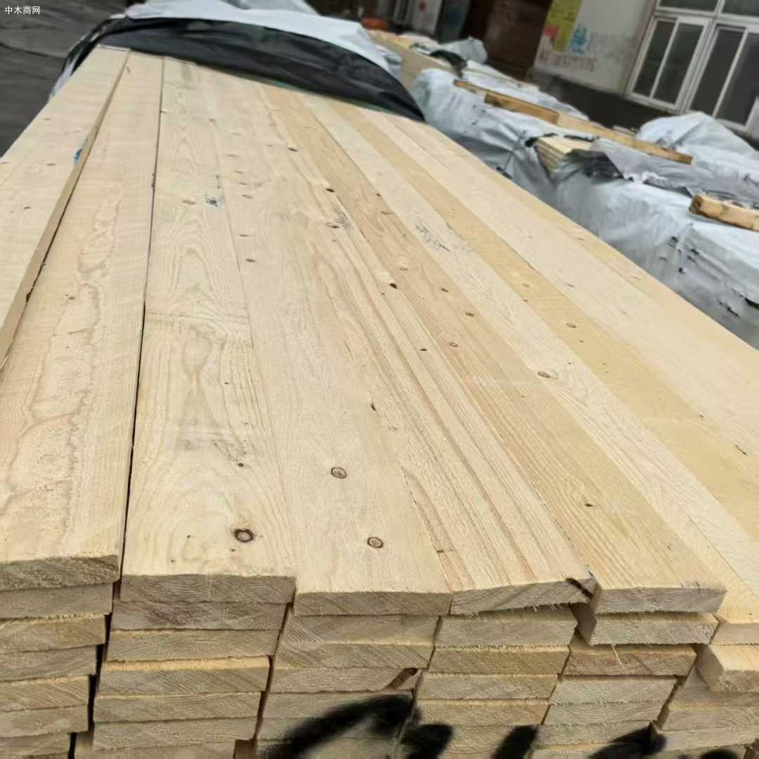 云杉烘干板材批发厂家