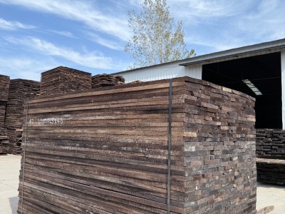 国产黑胡桃实木烘干板材多少钱一方图2