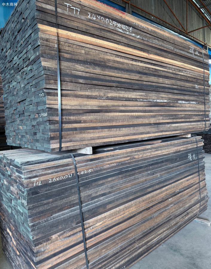 国产黑胡桃实木板材价格及图片品牌