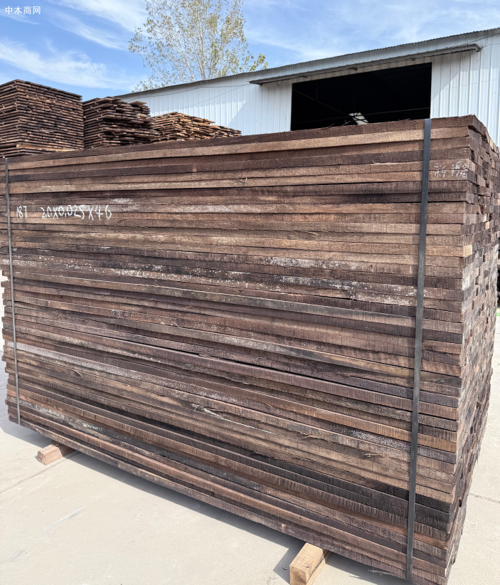 国产黑胡桃烘干板材价格多少钱图片