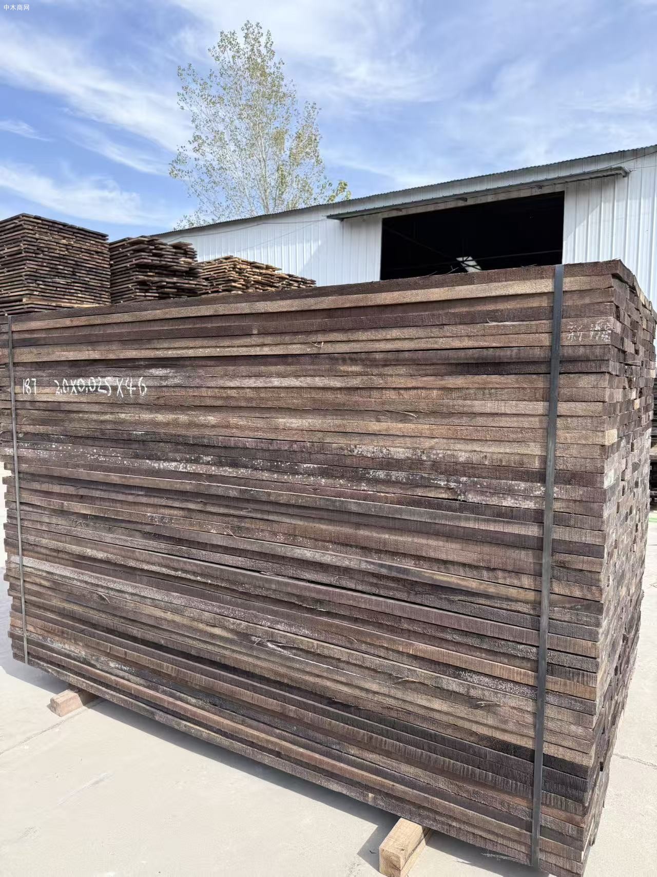 国产黑胡桃木板材价格多少一方米图片