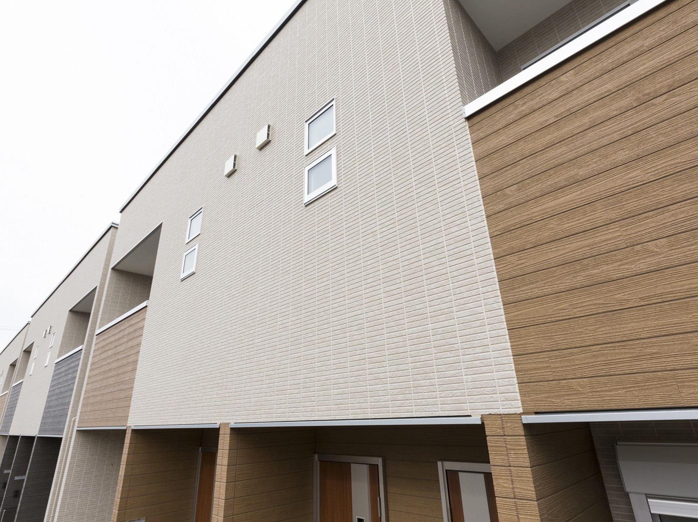 光触媒陶瓷挂板 KMEW外墙板 松下外墙板价格