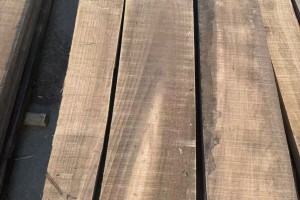 国产蒸煮黑胡桃烘干板材视频 国产蒸煮黑胡桃烘干板材视频