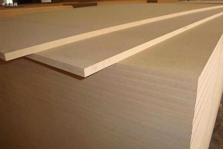 镇江中福马日产350立方米中密度生产线合同生效